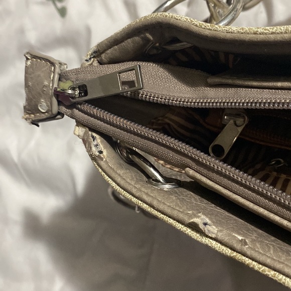 Cavenders Leather Conceal Carry Purse - Picture 6 of 8